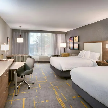 Towneplace Suites By Marriott Los Angeles Lax/Hawthorne Exterior photo